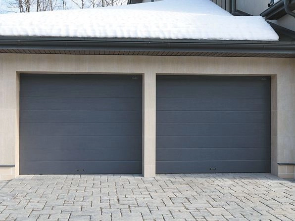 Секционные ворота 2500х2200 мм антрацитовые DoorHan RSD02, kaluga.doorhan.ru